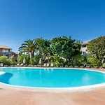 Résidence Pierre&vacances Le Hameau De La Pinède Hyères
