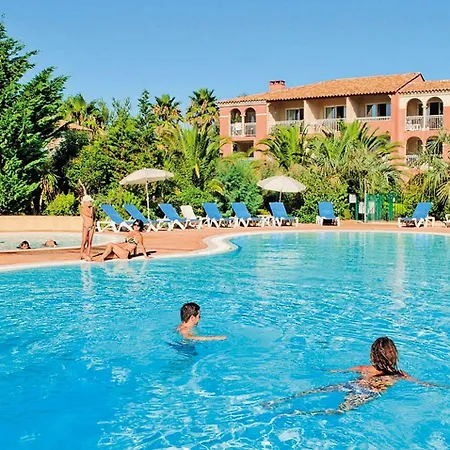 Pierre & Le Hameau De La Pinede Lägenhetshotell